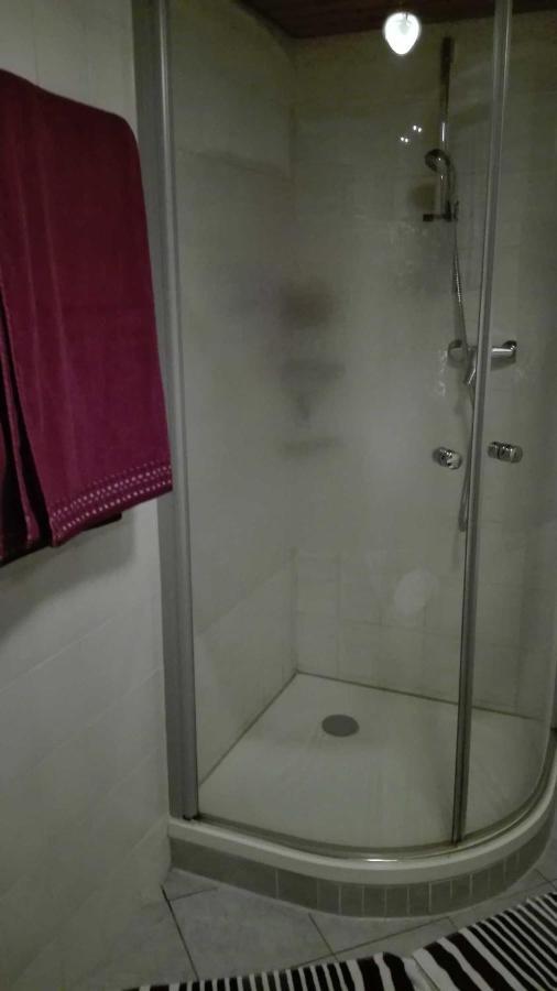 Apartamento Haus Am Bach Friburgo de Brisgovia Exterior foto